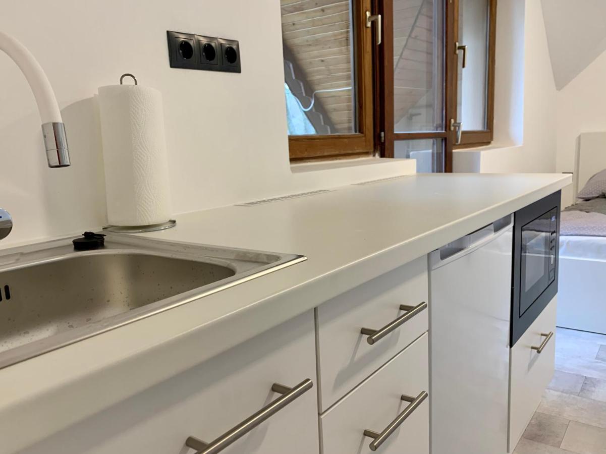 Var-Lak Apartman エゲル エクステリア 写真
